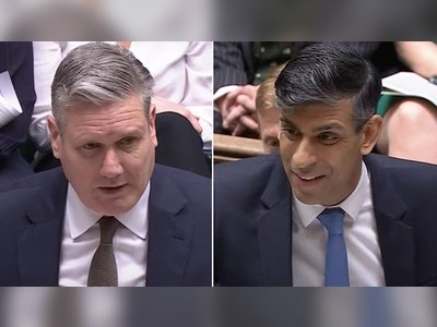 Keir Starmer Defends Angela Rayner Amid Tax Investigation, Accuses Rishi Sunak of 'Smearing'