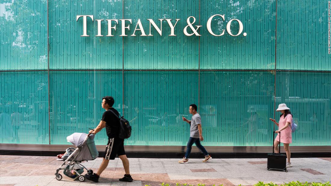 Louis Vuitton owner LVMH to buy Tiffany for $16.2bn