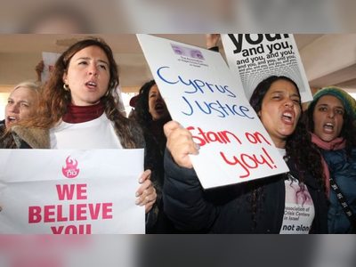 The women rallying for British teenager
