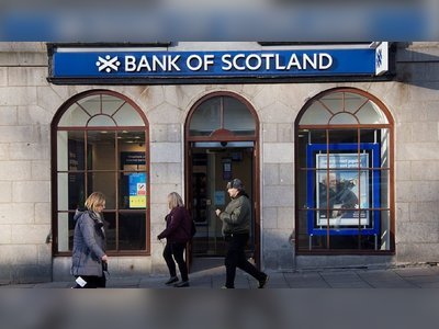 Website problem hits bank customers