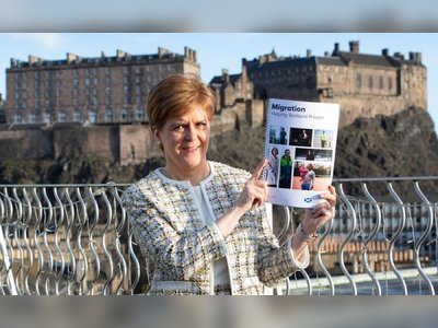 Nicola Sturgeon calls for Scotland to have own immigration powers