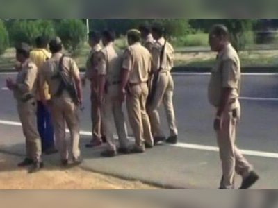 India: Cops Seized Car For Joyride; Owner Locks Them Inside For 3 Hours