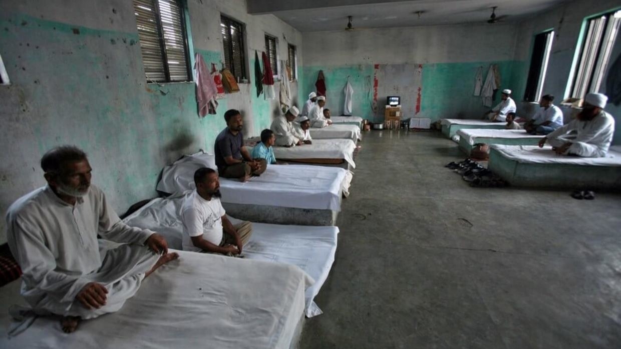 Indian inmates released from crowded jails to limit Covid-19 spread