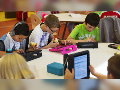 GCHQ propagandizing kids as young as four in secretive school ‘educational’ programs aimed at recruitment