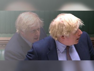 No, Boris Johnson did not wear an earpiece to PMQs
