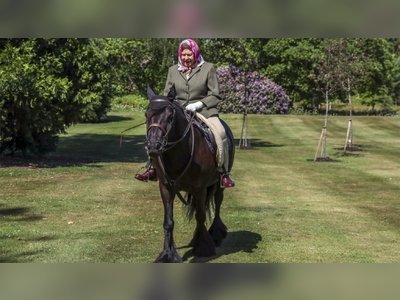 Queen seen in public for first time since lockdown, riding pony