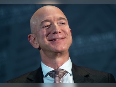 Corona-economy: Jeff Bezos Gains Record $13 Billion in a Single Day. How much did you add to your fortune today?