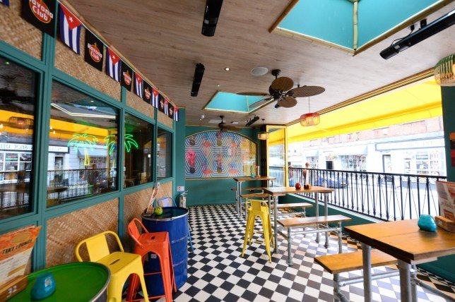 Woman 'visited pubs hours after coronavirus test which ...