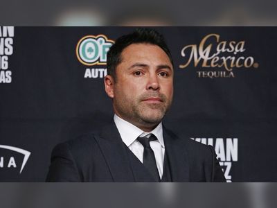 Canelo Álvarez sues De La Hoya and DAZN