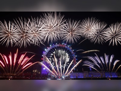 London cancels New Year's fireworks display as UK virus restrictions escalate