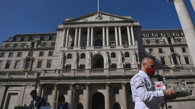 Bank of England policymaker defends negative rates