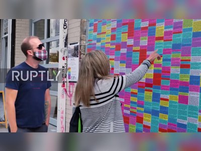 USA: "Wall of Lies" displays over 20,000 Trump lies in Brooklyn