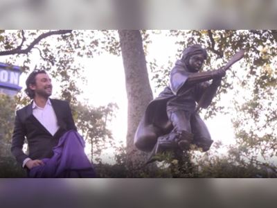 Happy Potter statue unveiled in London