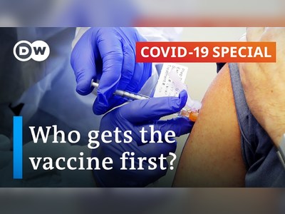 How should coronavirus vaccines be distributed?