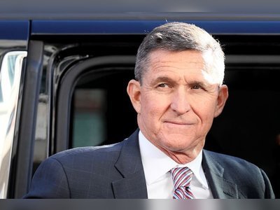 Trump plans to pardon former aide Michael Flynn