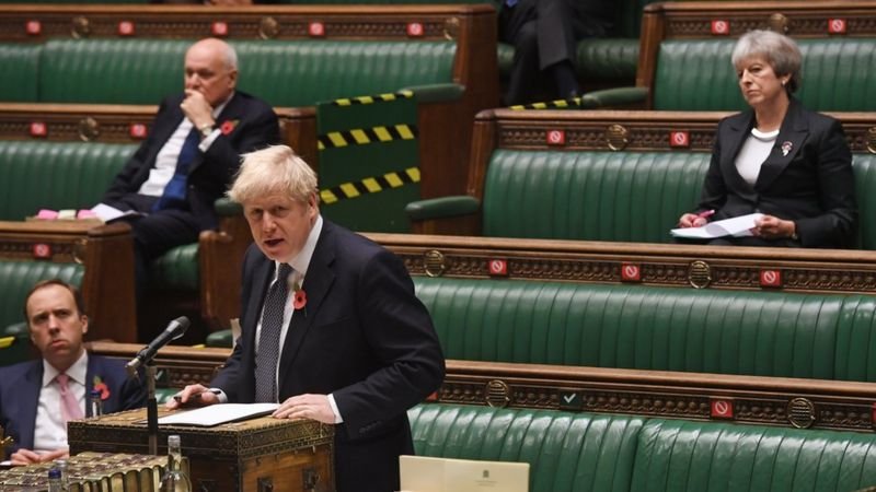 Covid: MPs vote to back four-week England lockdown