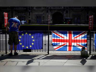 Britain Faces Major Brexit Challenges After Last-Minute Deal