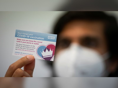 ‘Discriminatory & wrong’: UK health official insists ‘no plans’ for Covid vaccine passports amid growing fears of mandatory jabs