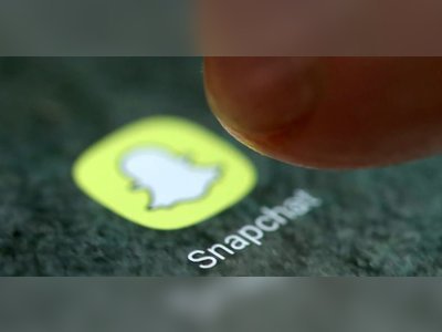 Snap and Twitter jump on announcement of integration partnership allowing users to share tweets via Snapchat