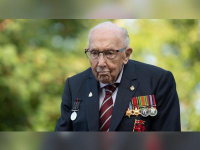 100-year-old UK fundraising hero Tom Moore hospitalized with Covid-19