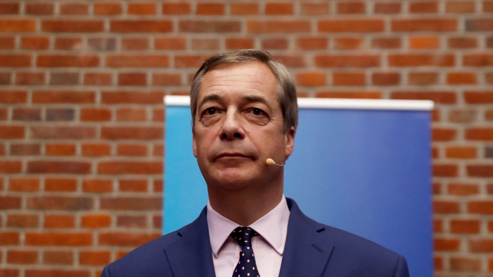 ‘Childish’ & ‘inaccurate’: Farage grilled on Twitter for comparing UK to EAST GERMANY over govt Covid policies