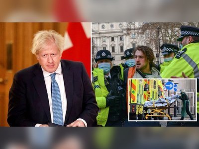 Boris Johnson tells Covid conspiracy theorists to 'grow up'