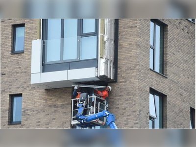 Cladding flat owners told not to talk to press