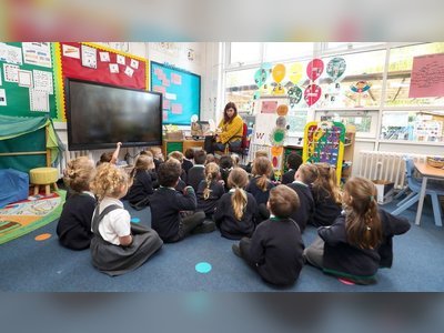 Primary schools reopening: Call for remote learning as Covid cases rise