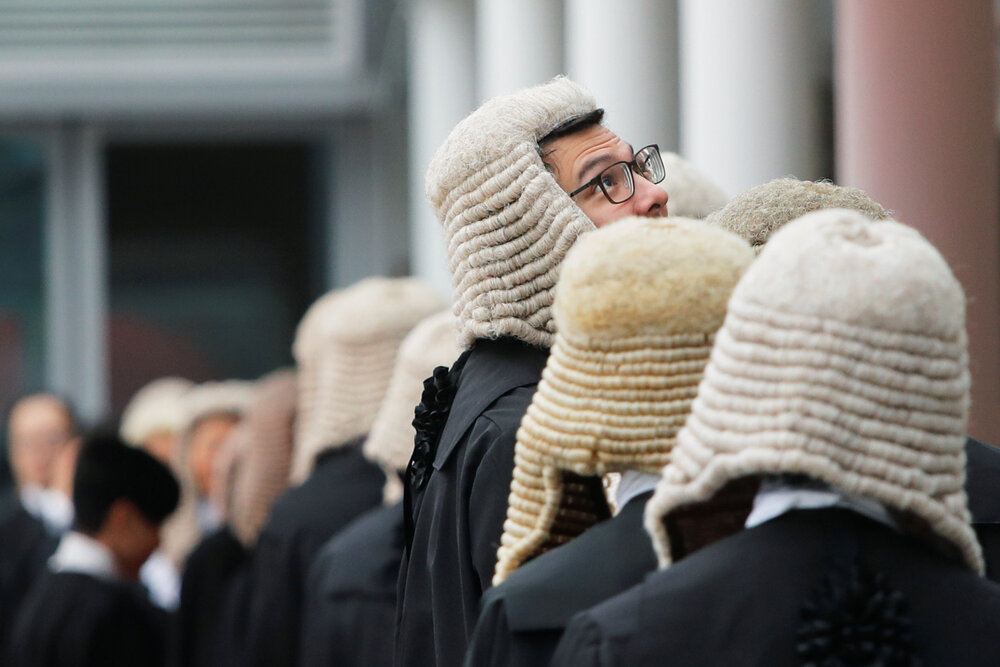 http://www.thestandard.com.hk/section-news/section/11/227121/Younger-barristers-trying-luck-in-Britain