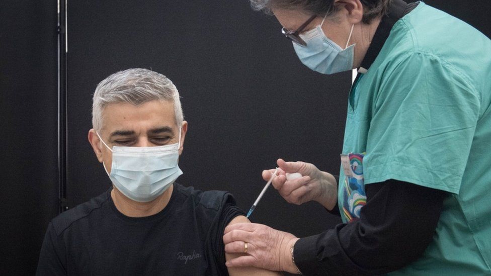 Coronavirus: Sadiq Khan ends London's Covid 'major incident'