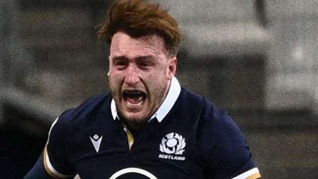 Wales win title as Scotland beat France