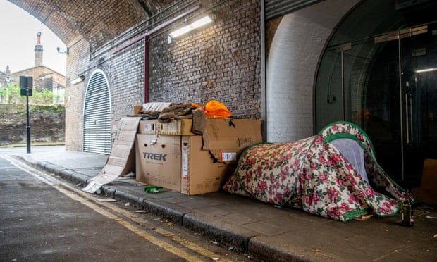 Home Office revives plan to deport non-UK rough sleepers