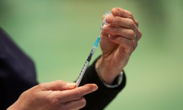 One in 25 people hospitalised with Covid in UK since December have had vaccine