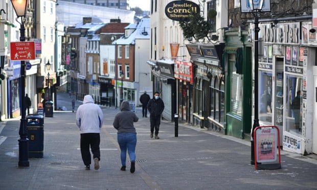 Great Britain's high streets lost more than 17,500 chain stores in 2020