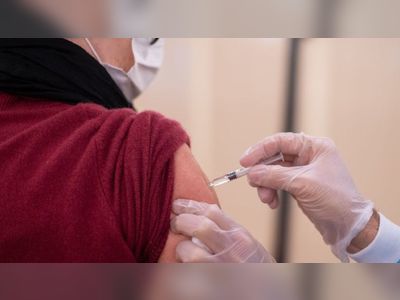 Covid: UK vaccination surge expected in coming days