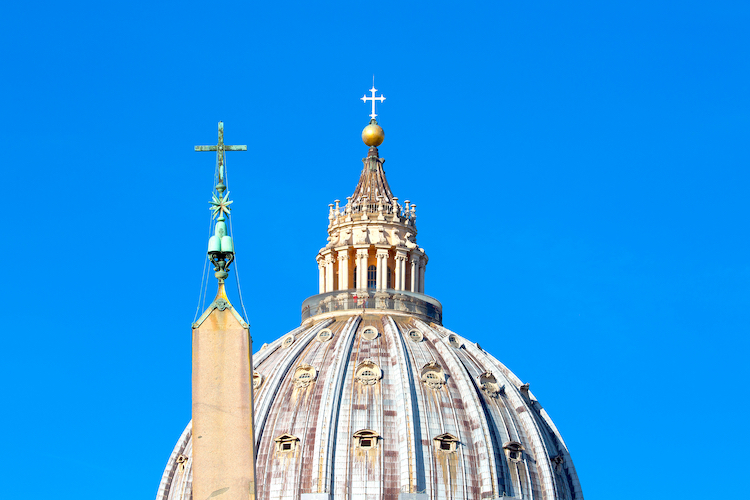 Vatican official ‘offered call girl as thank you for £300m Chelsea property deal’