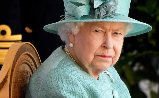 Amid Royal Crisis, Queen Elizabeth Hopeful Things Will Be "Right In The End": Report