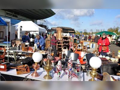 Small-time dealers fear Brexit could decimate antiques trade in UK