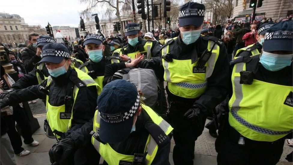 Kill the Bill protests: More than 100 arrested in London