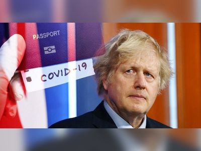 Vaccine passports 'to be imposed for less than a year' as Boris sets time limit