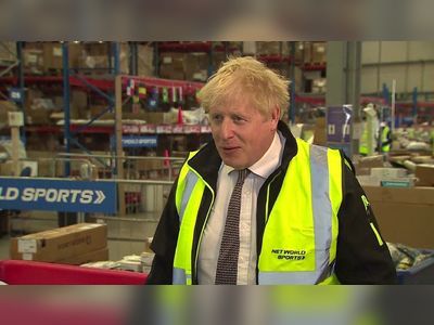 Covid: Boris Johnson's 'bodies pile high' comments prompt criticism