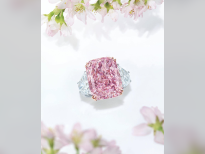 Flawless Pink Diamond Breaks Auction Record