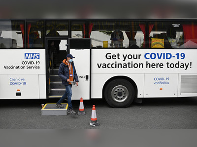 UK launches seven-vaccine trial to test Covid jab booster shots