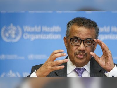 WHO chief welcomes US "historic decision" to support the release of patents for anticovid vaccines