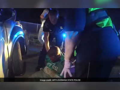 "I'm Afraid": US Cops Seen Tasing Black Man Before Death In New Video