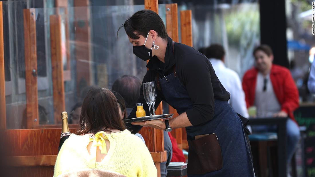 Dining out is back, as America gets vaccinated
