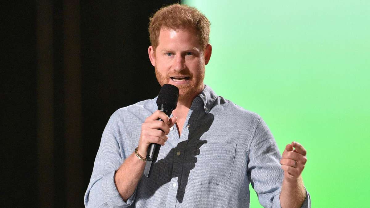 Prince Harry and Jennifer Lopez lead 'Vax Live' concert in Los Angeles