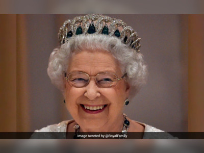 Buckingham Palace Unveils Queen's Platinum Jubilee Plans For June 2022