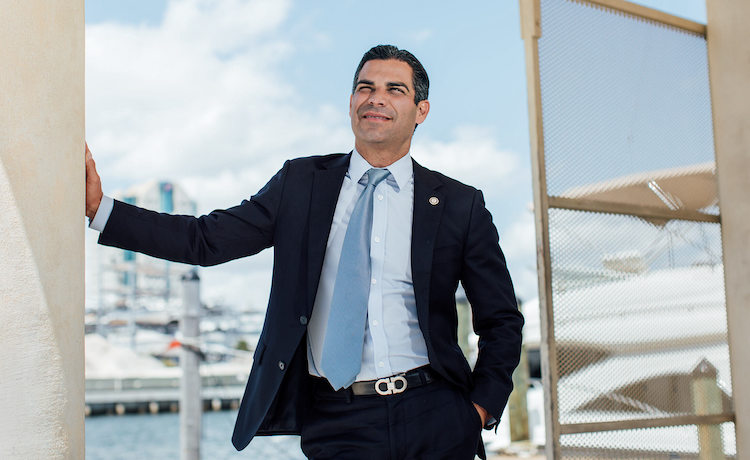 Miami Mayor Not Concerned About Bitcoin Regulatory Issues, Says "Buy the Dip"