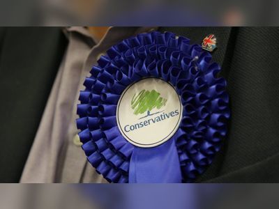 Elections watchdog admits errors in reporting Tory donations